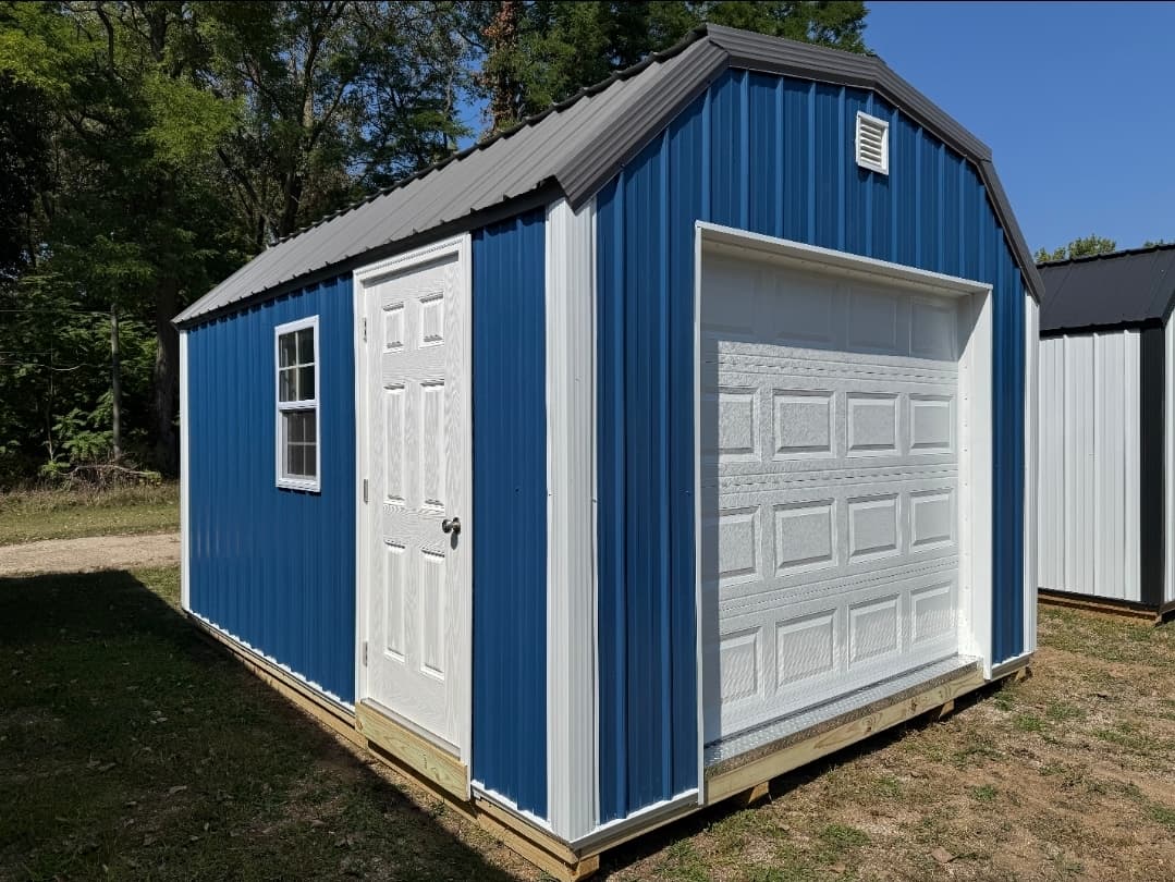 #4850 - Lofted Garage 12 x 16