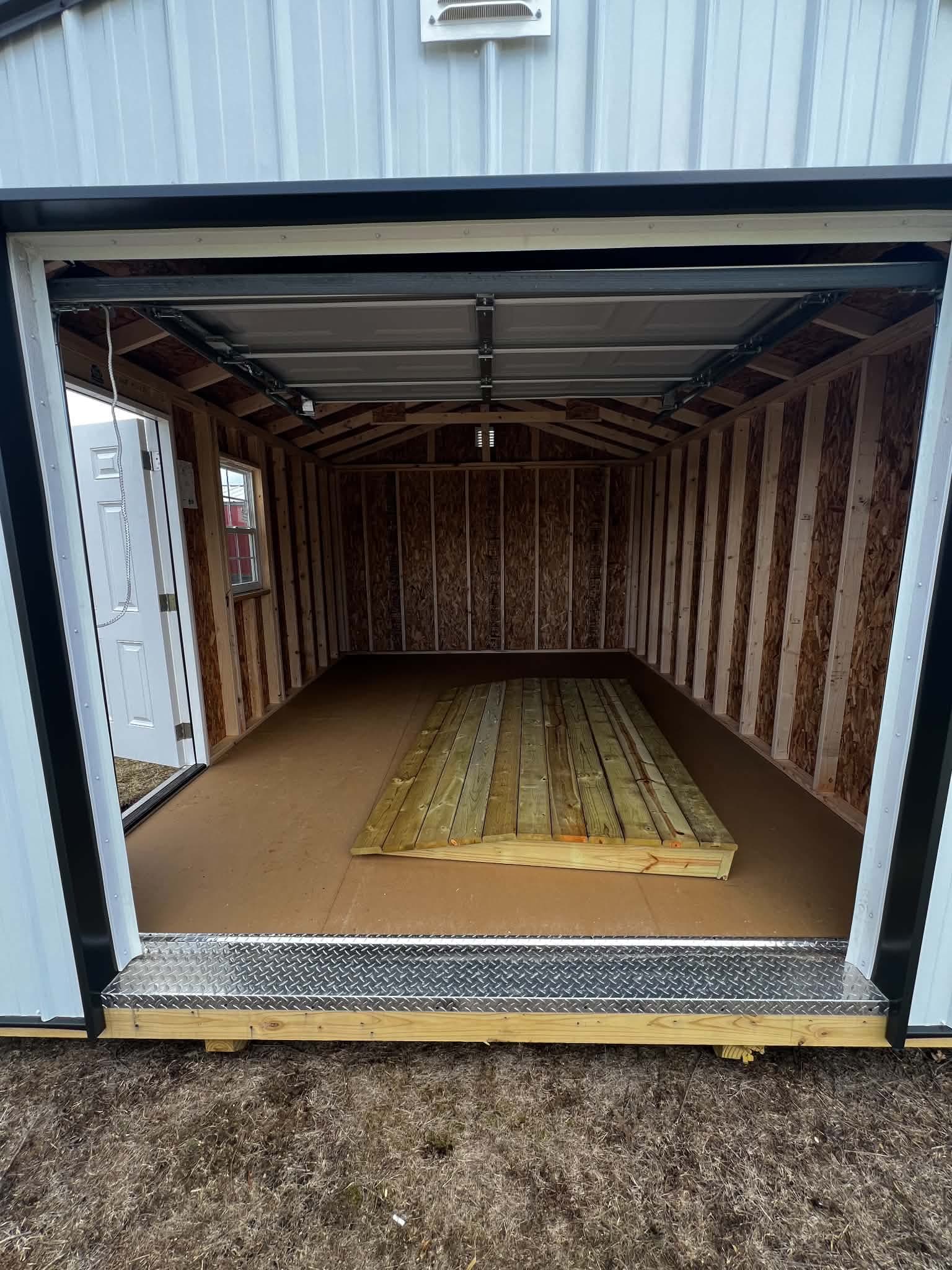 Standard Garage 12 x 16