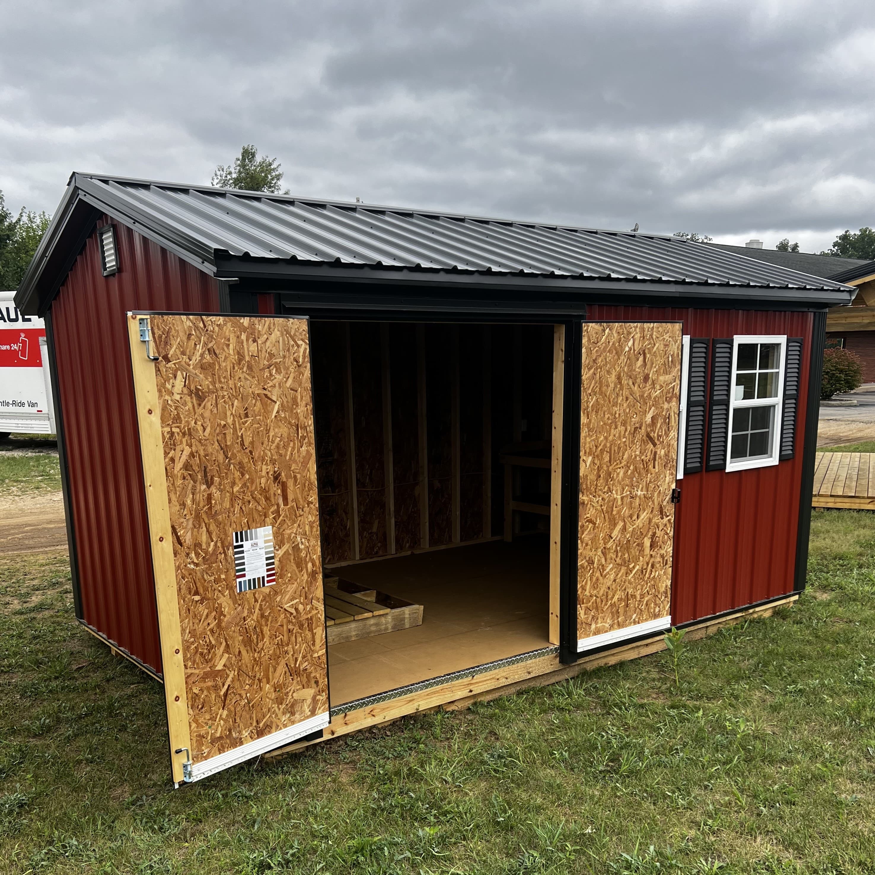 Utility Shed 10 x 16