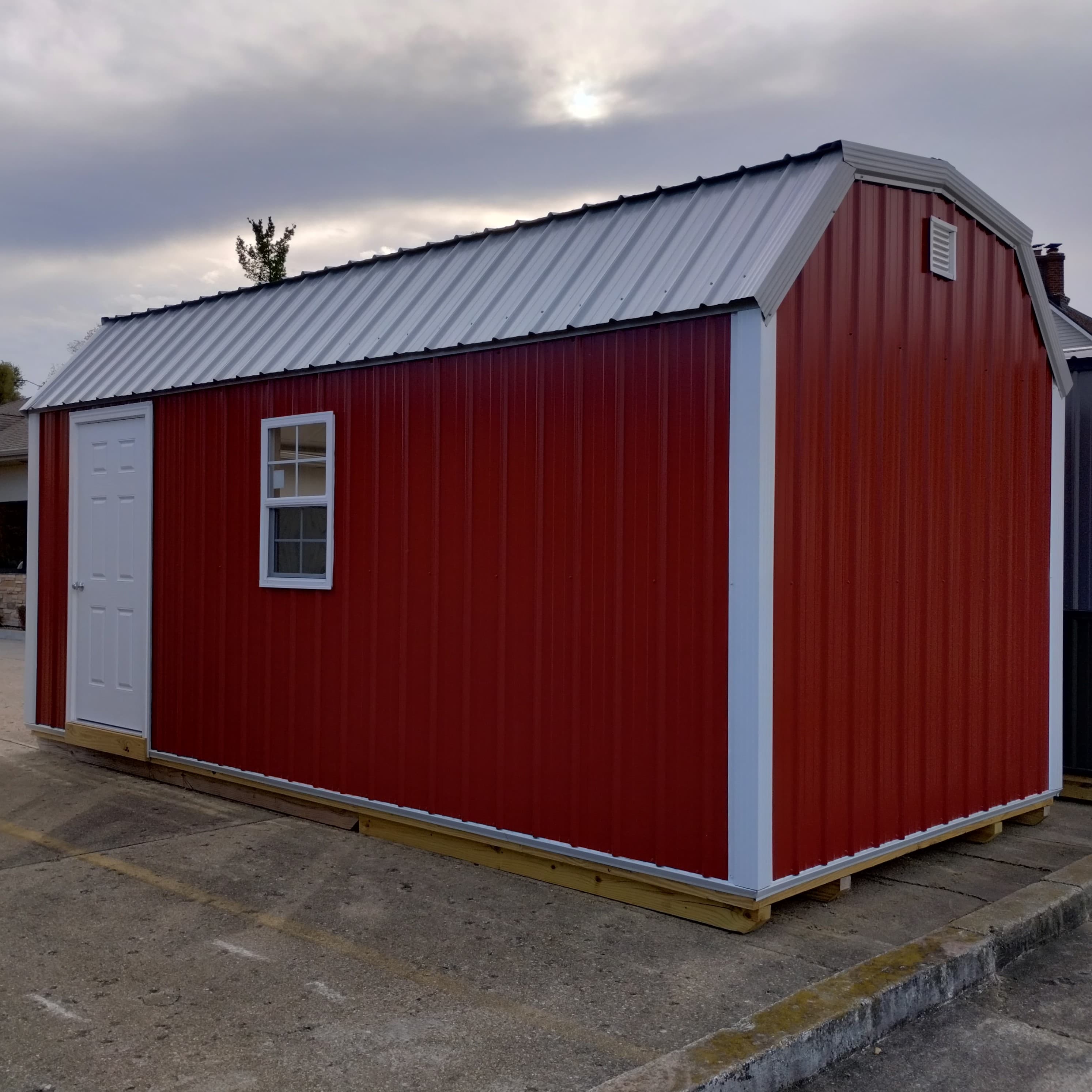 Lofted Garage 10 x 20