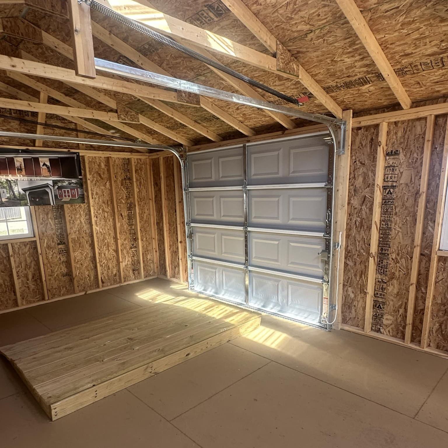 Standard Garage 16 x 32