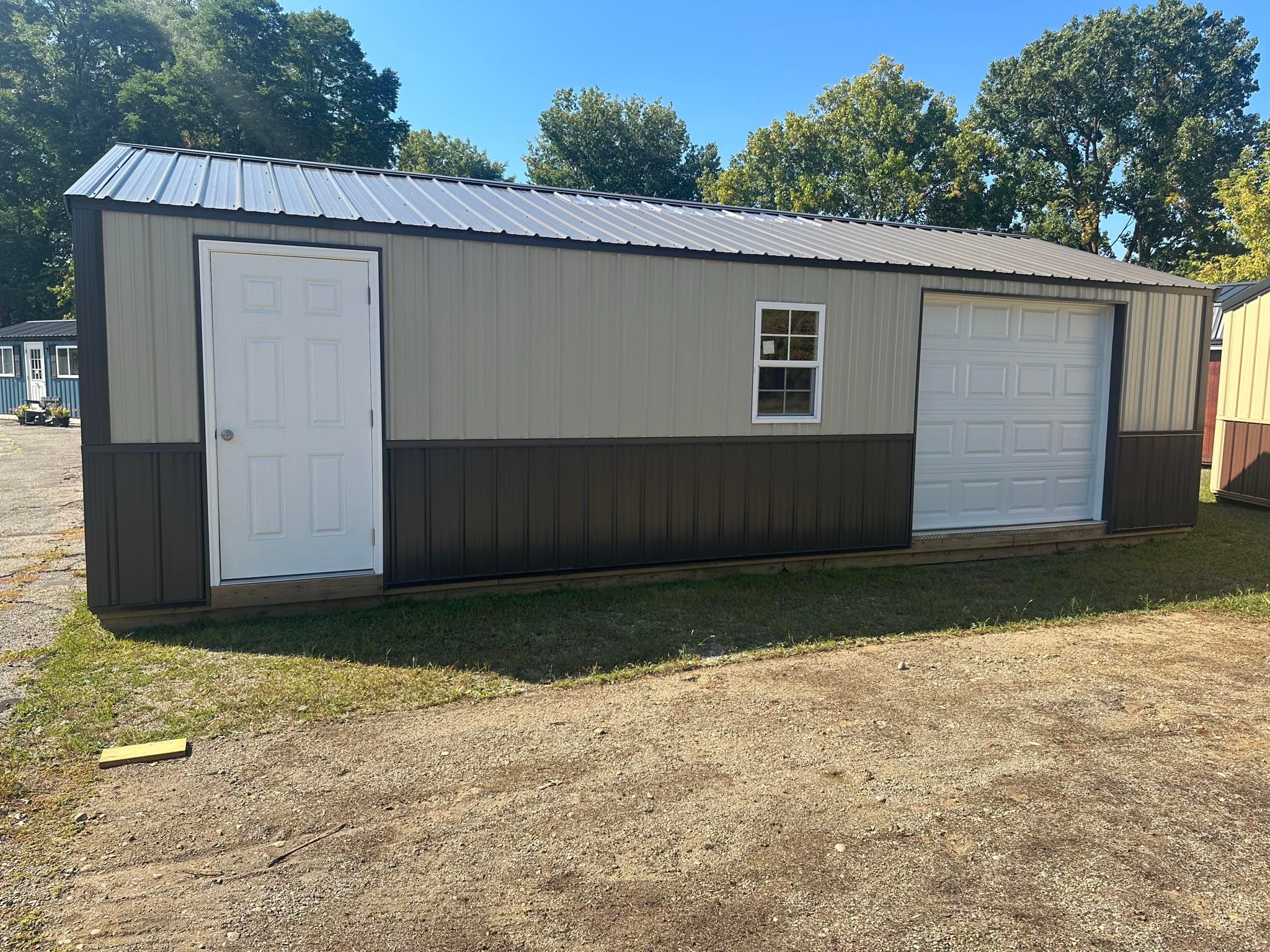 Standard Garage 16 x 32