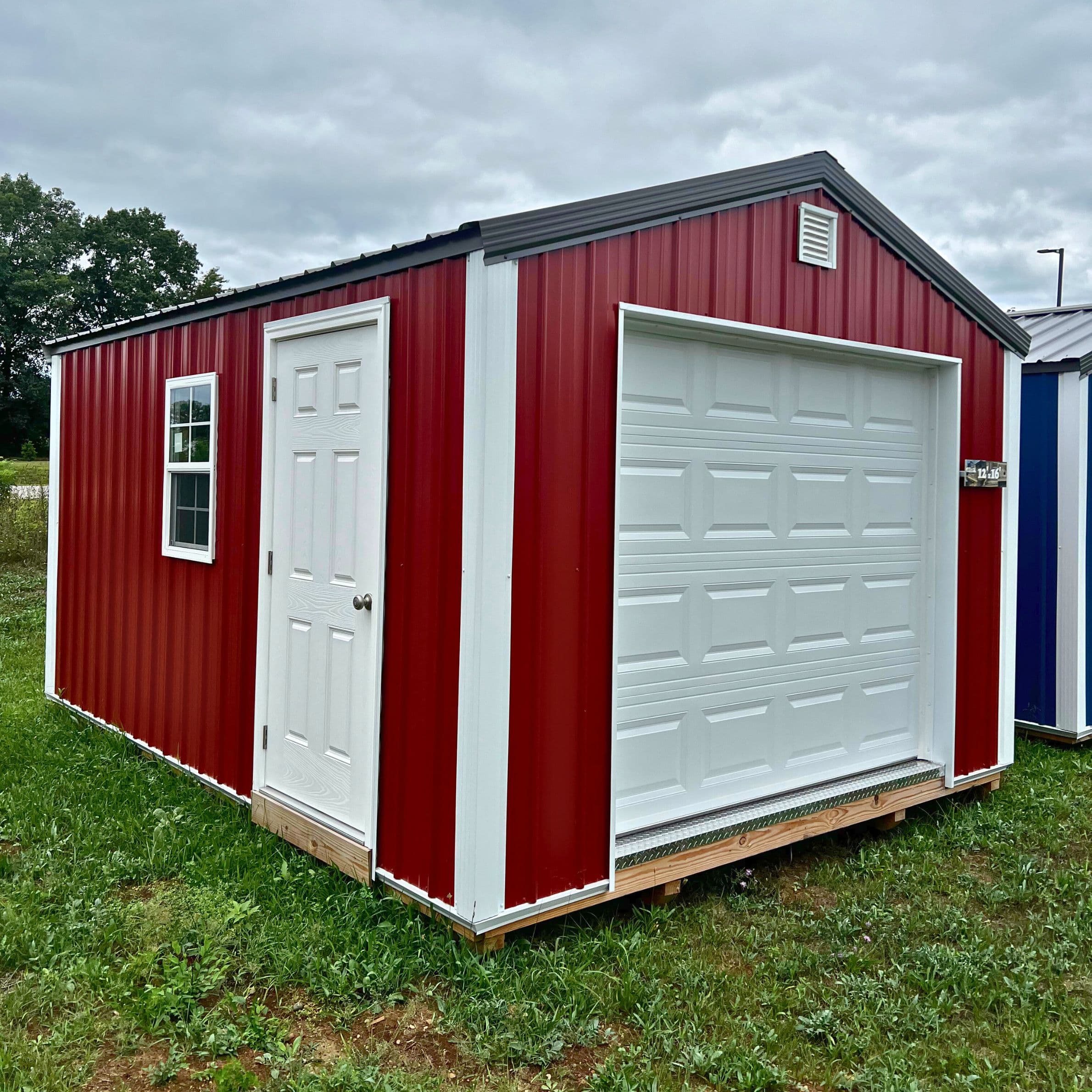 Standard Garage 12 x 16