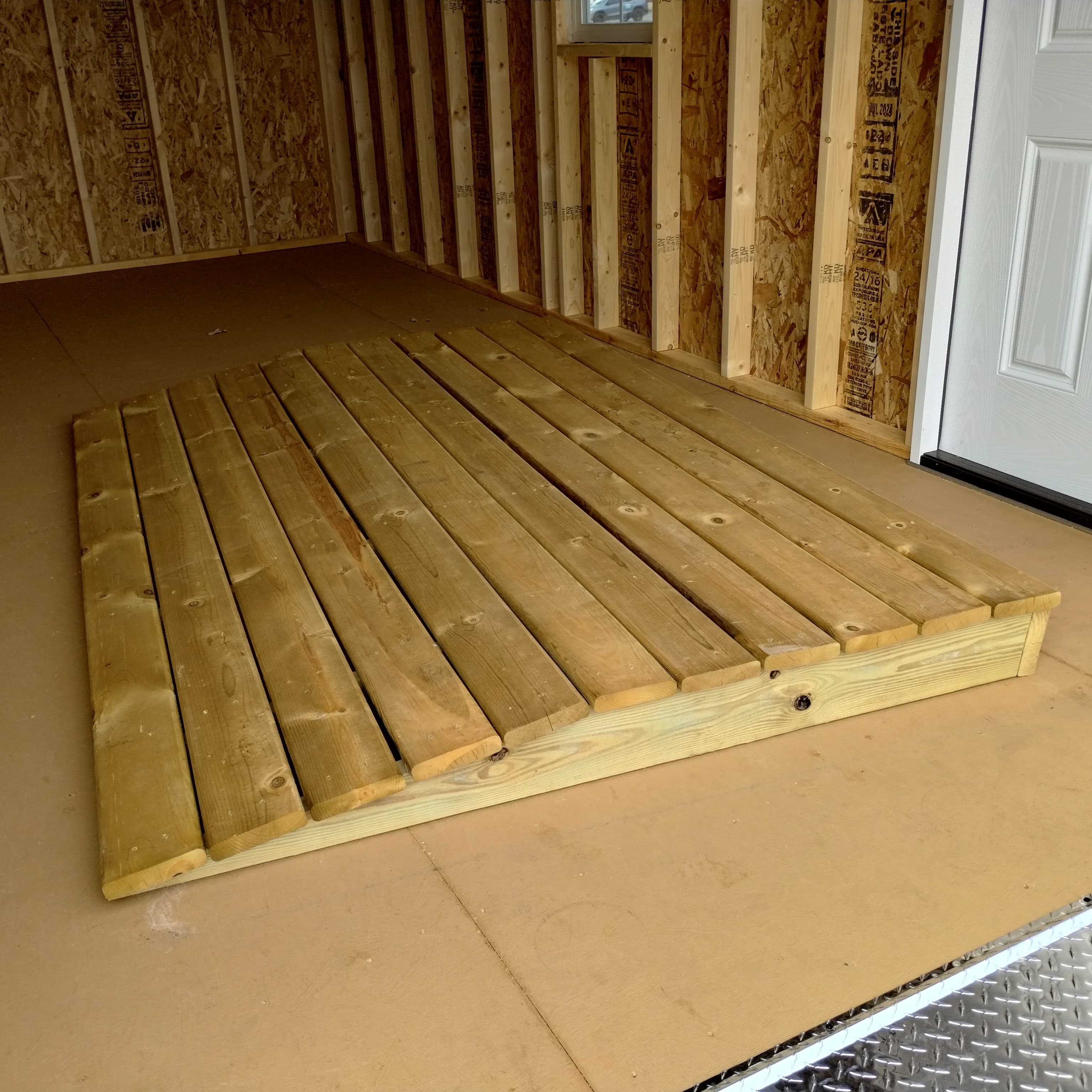 Lofted Garage 10 x 20