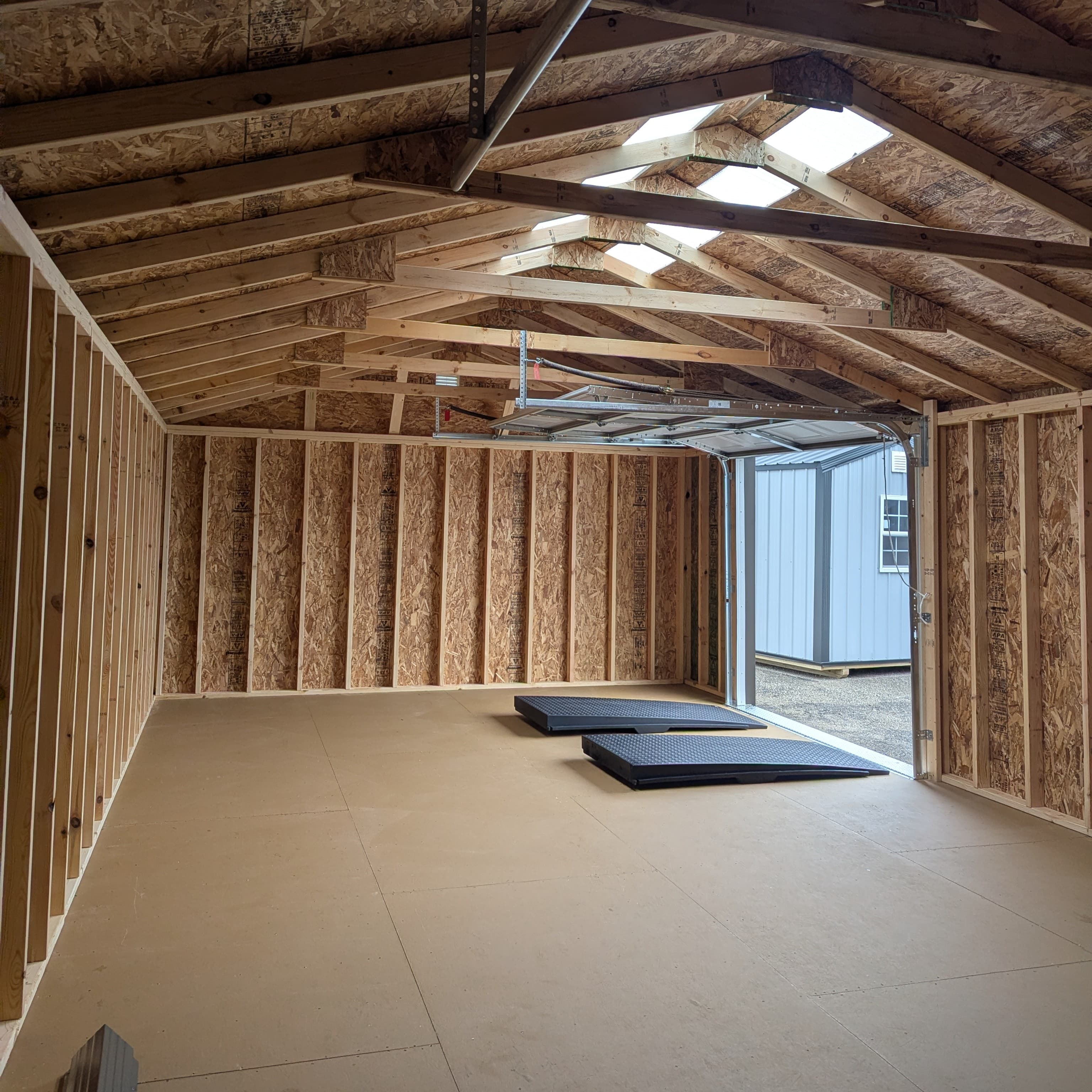 Standard Garage 16 x 32