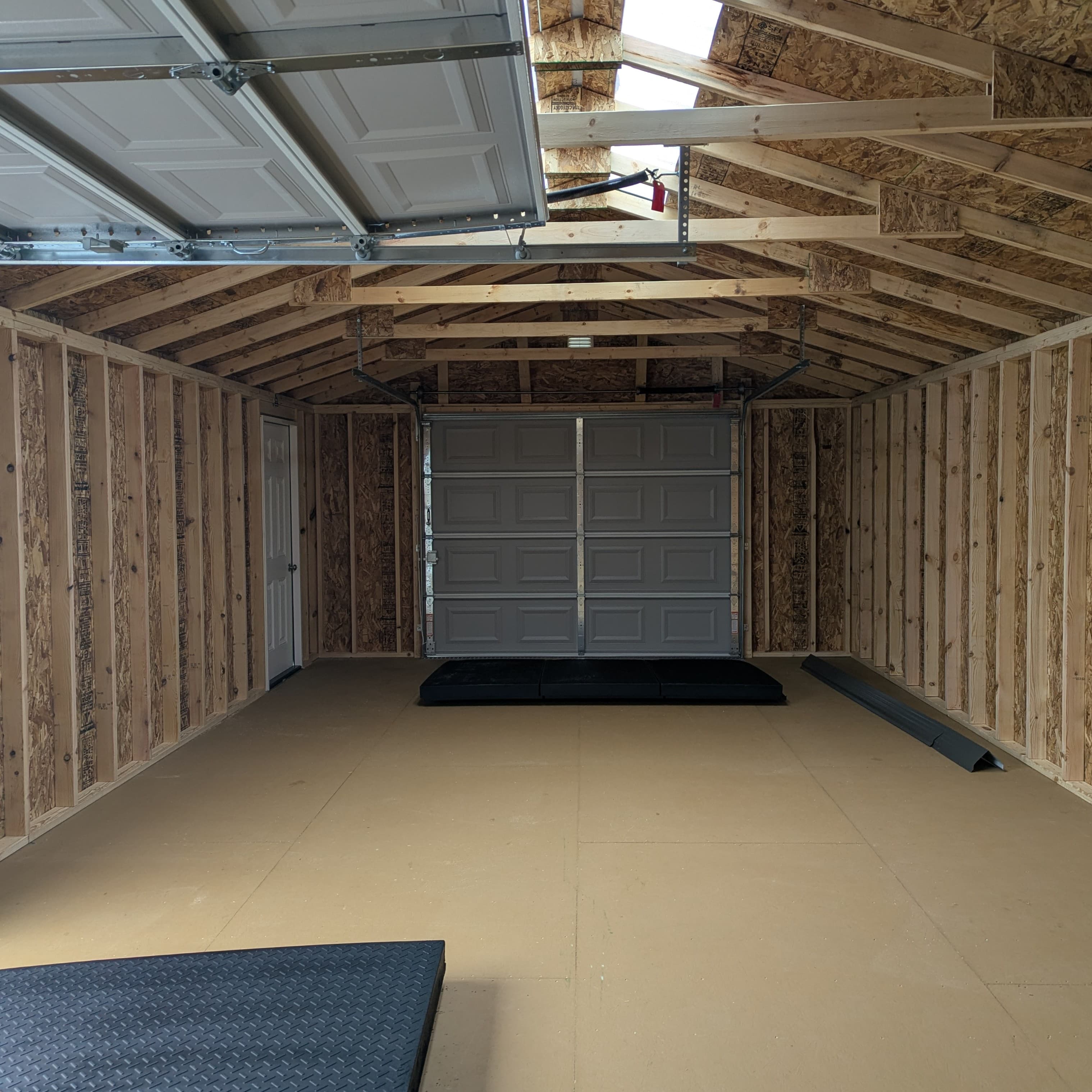 Standard Garage 16 x 32
