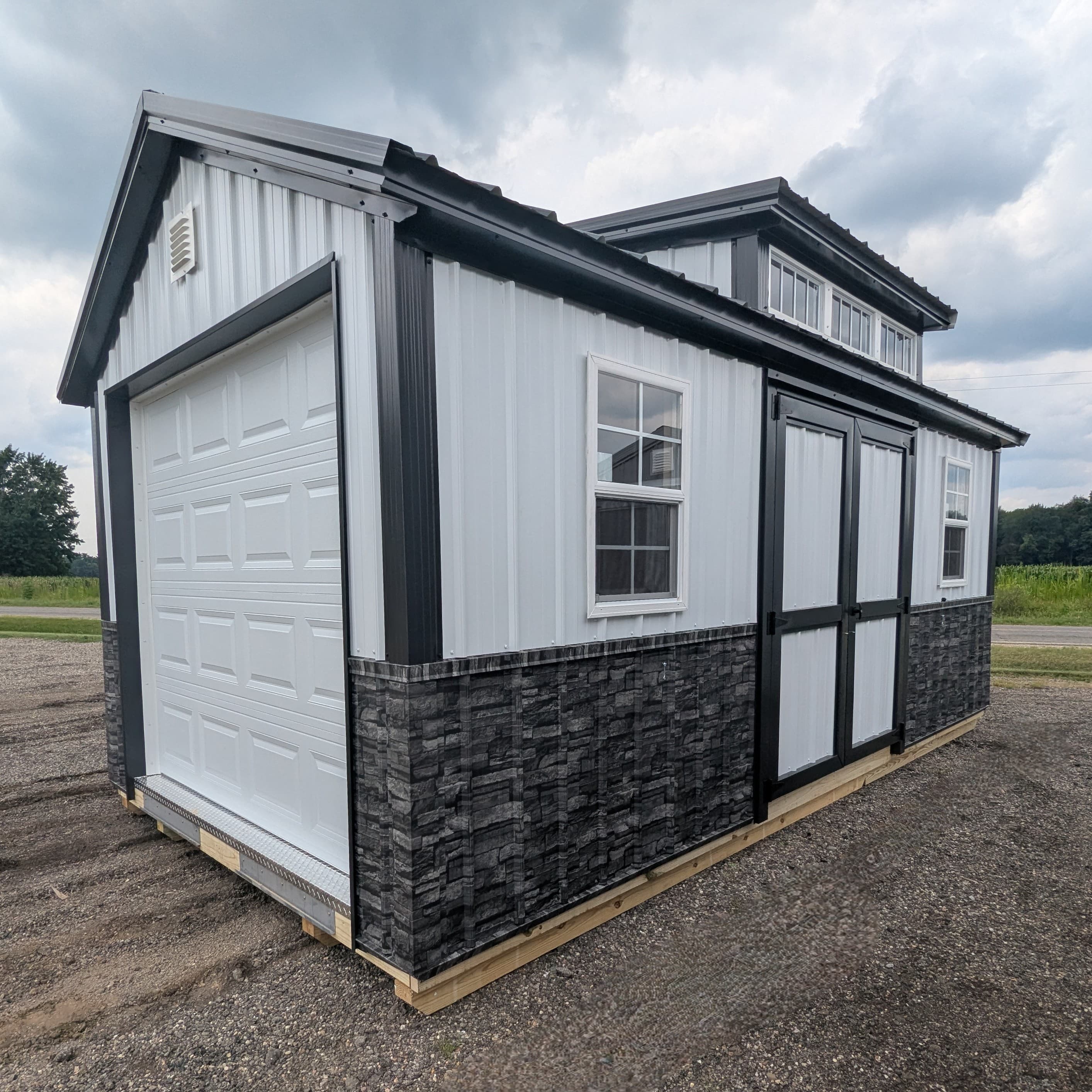Craftsman Barn 10 x 20