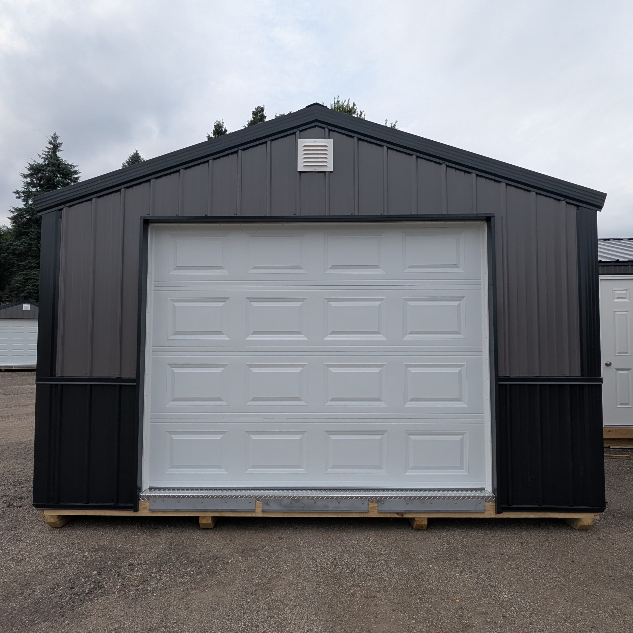 Standard Garage 14 x 24