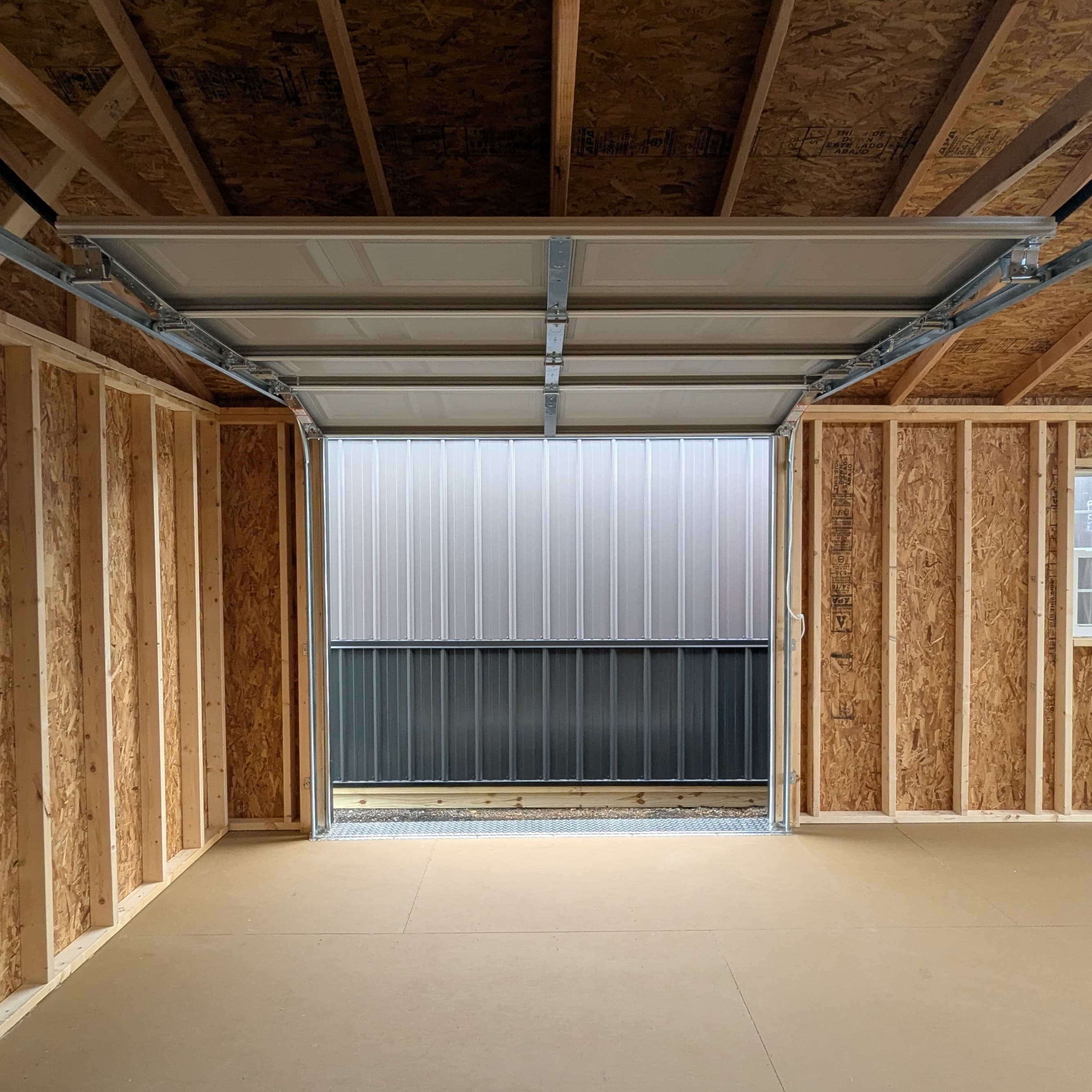 Standard Garage 16 x 32