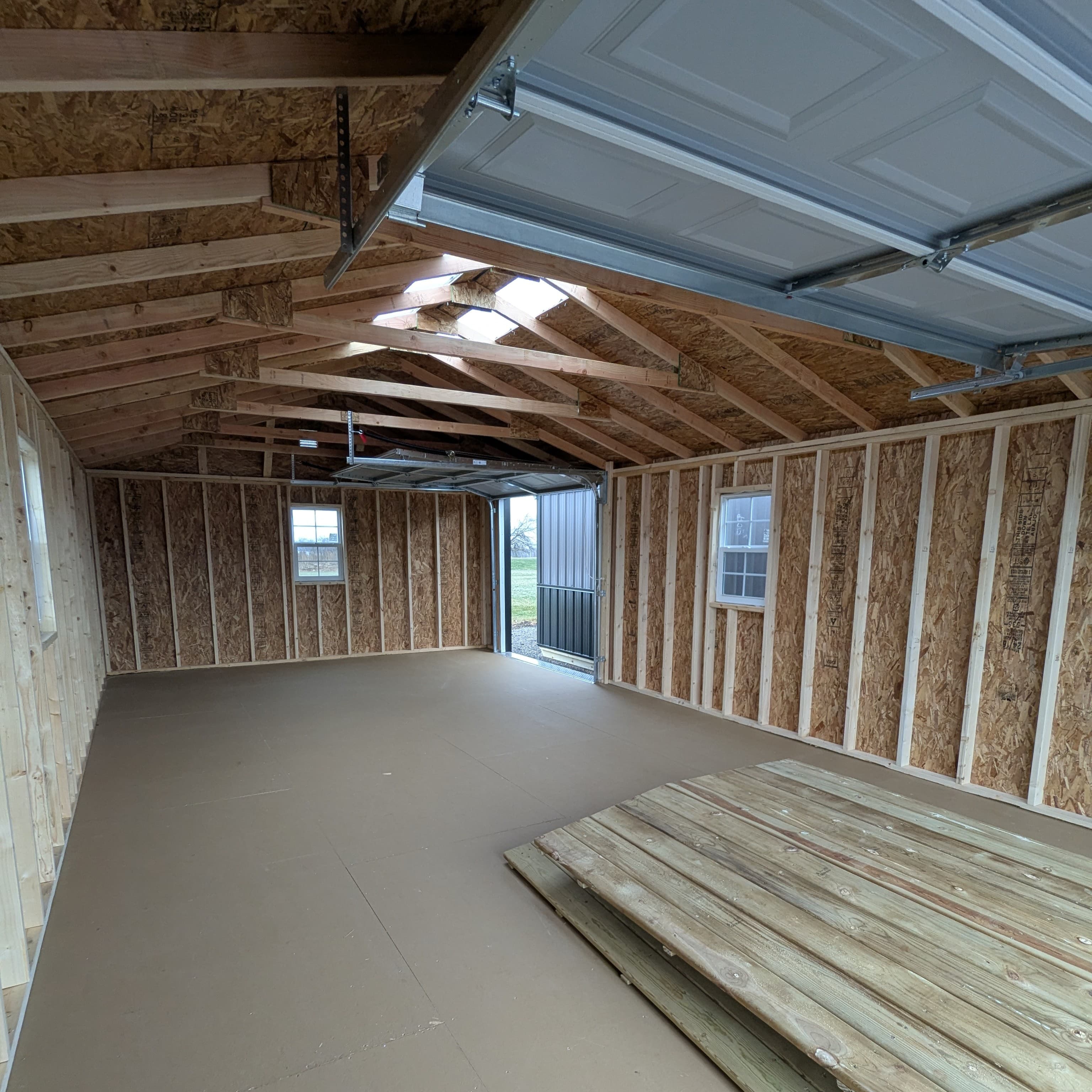 Standard Garage 16 x 32