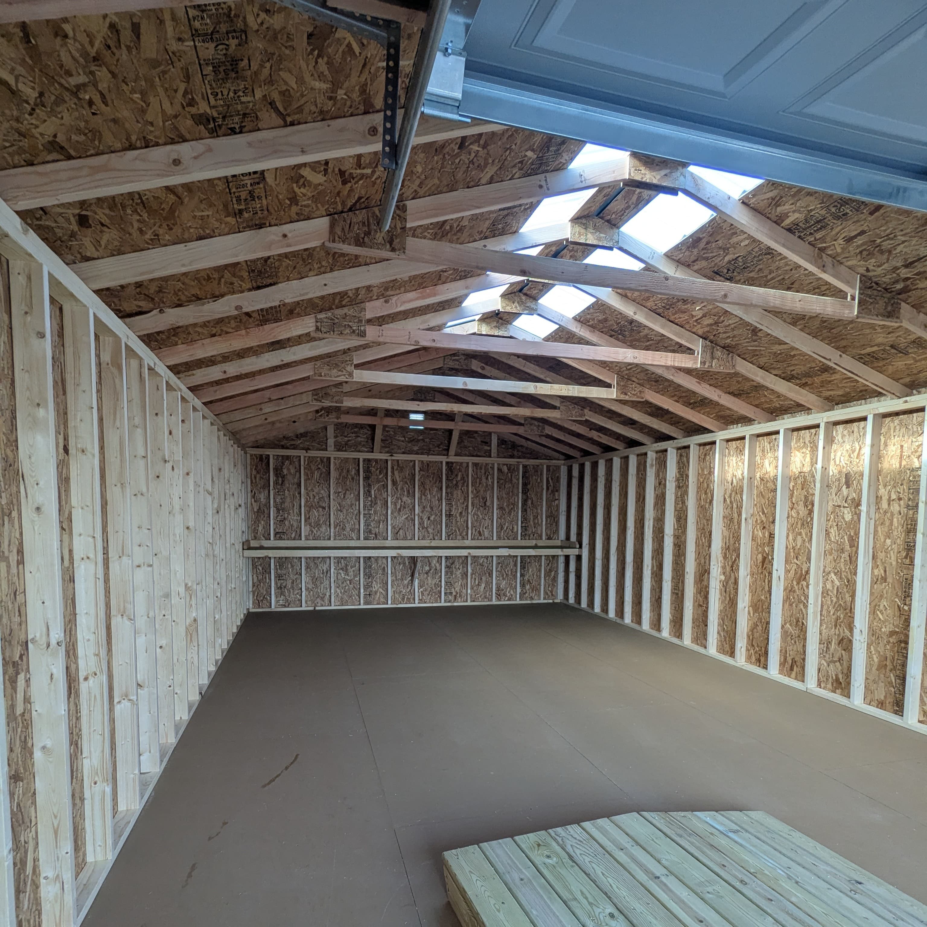 Standard Garage 16 x 32