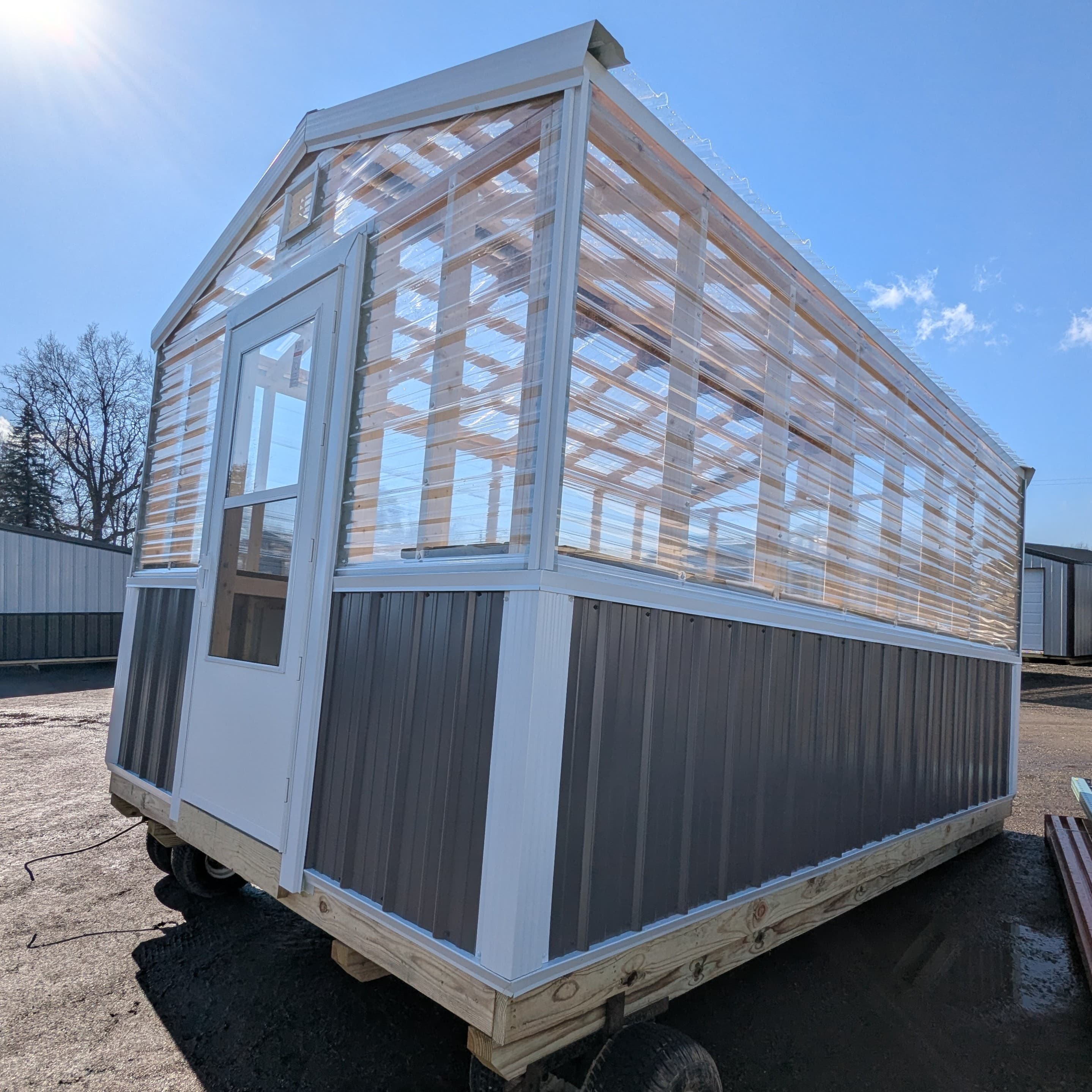 #5365 - Green House 10 x 16