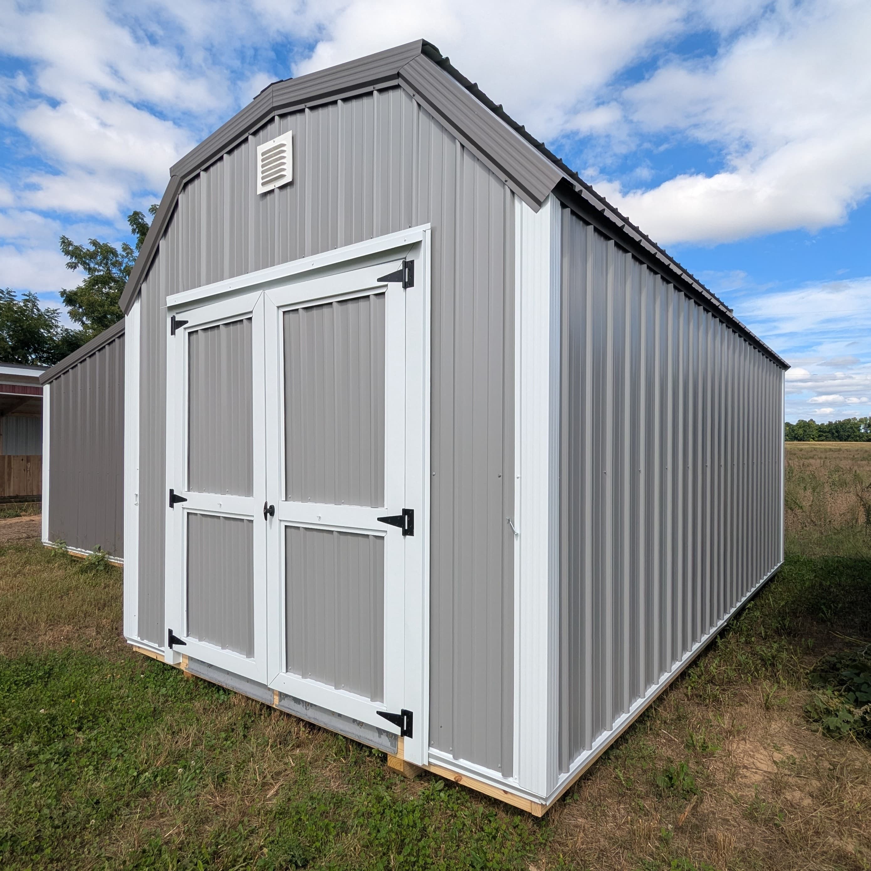 Lofted Barn 10 x 20