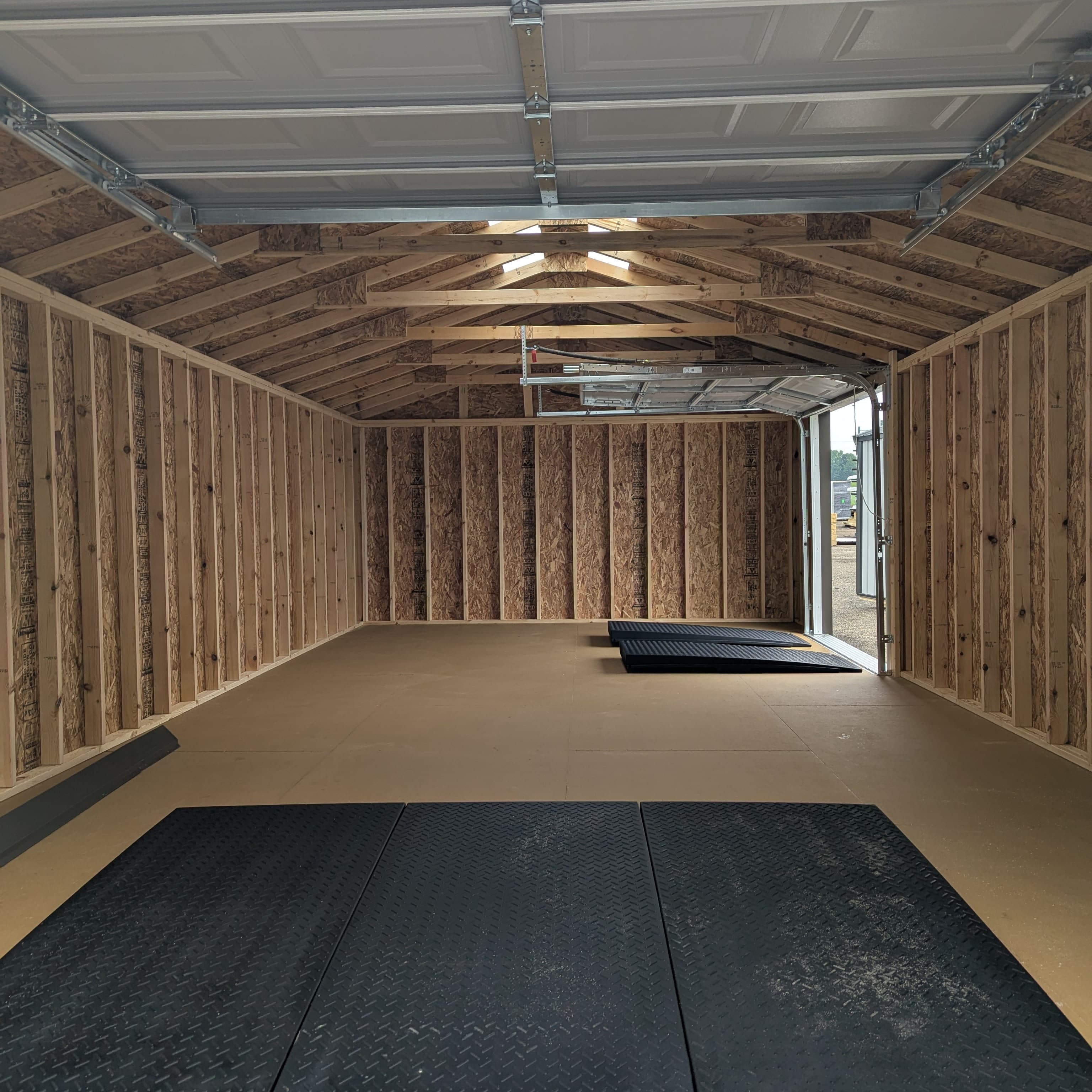 Standard Garage 16 x 32