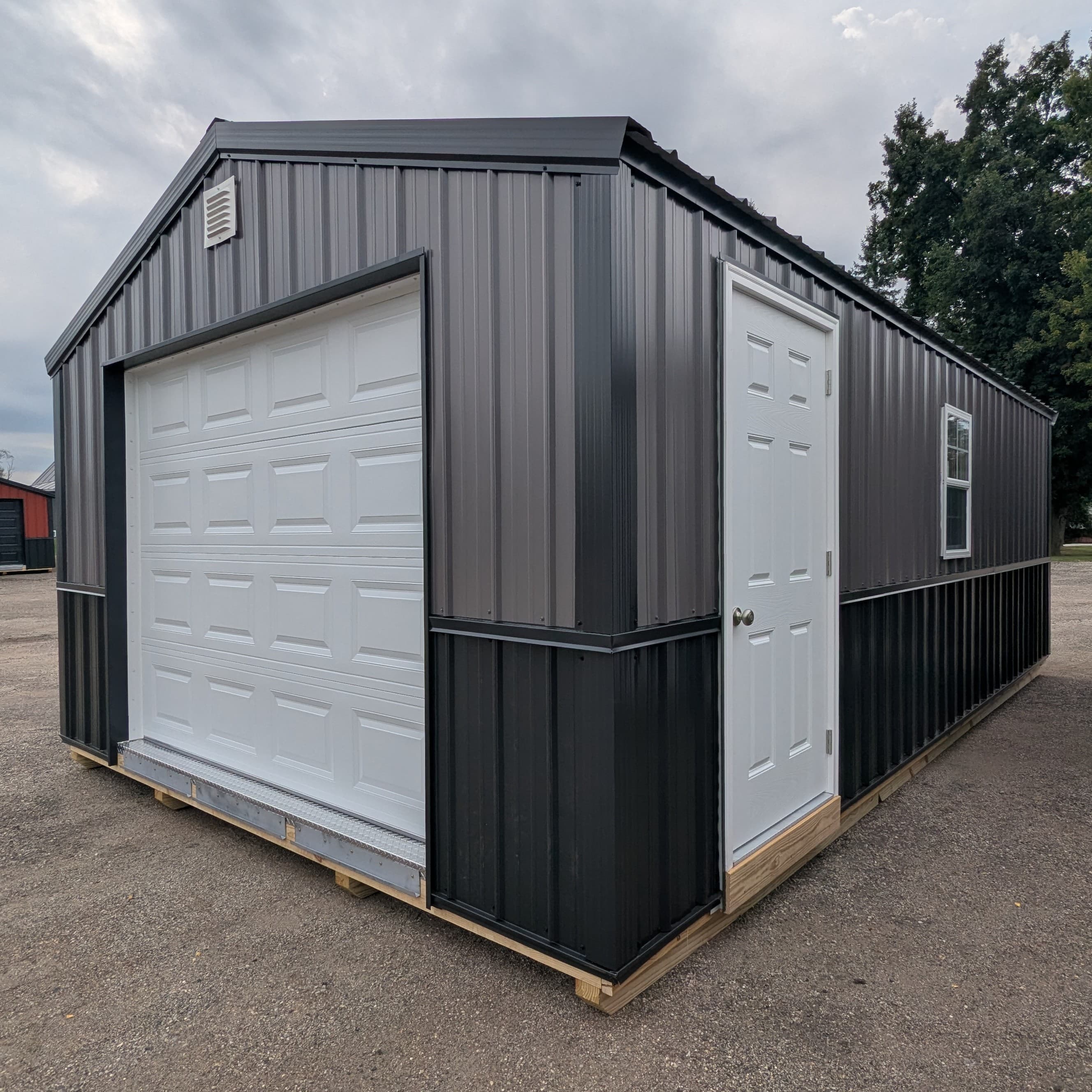 Standard Garage 14 x 24