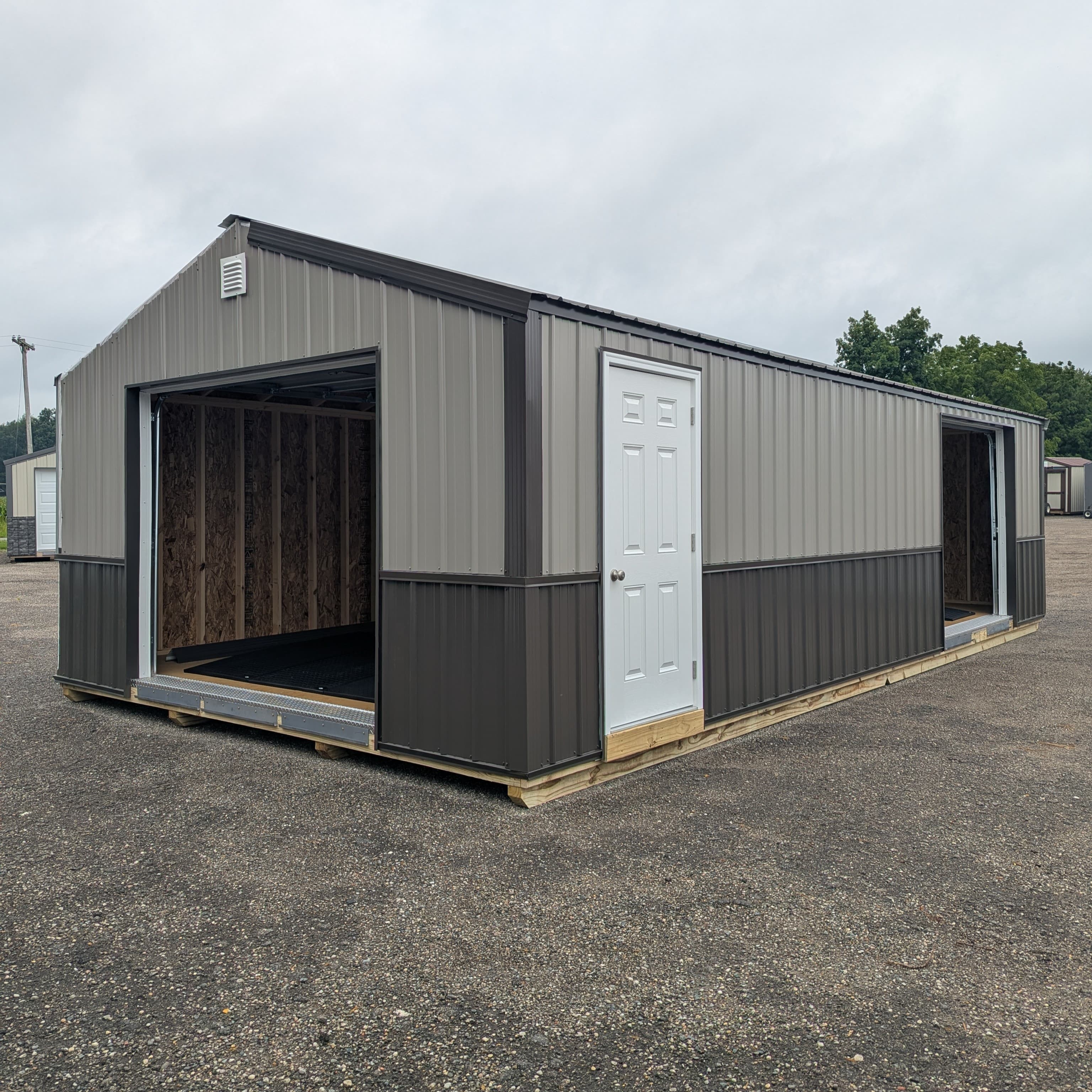 Standard Garage 16 x 32