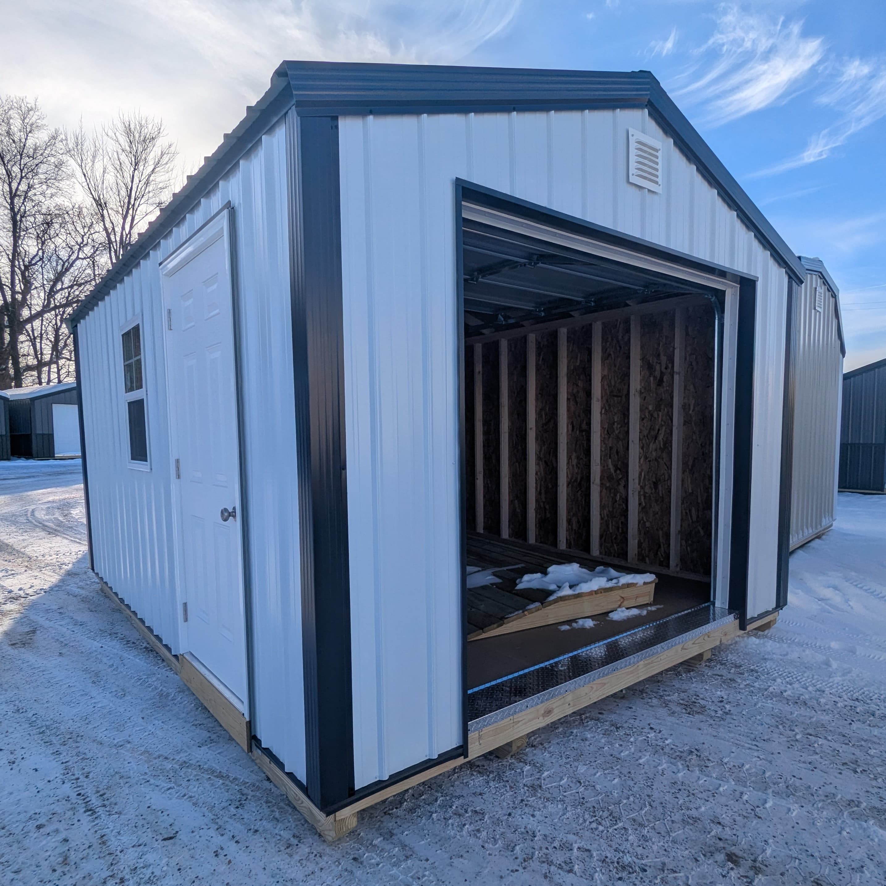 #5253 - Standard Garage 12 x 16