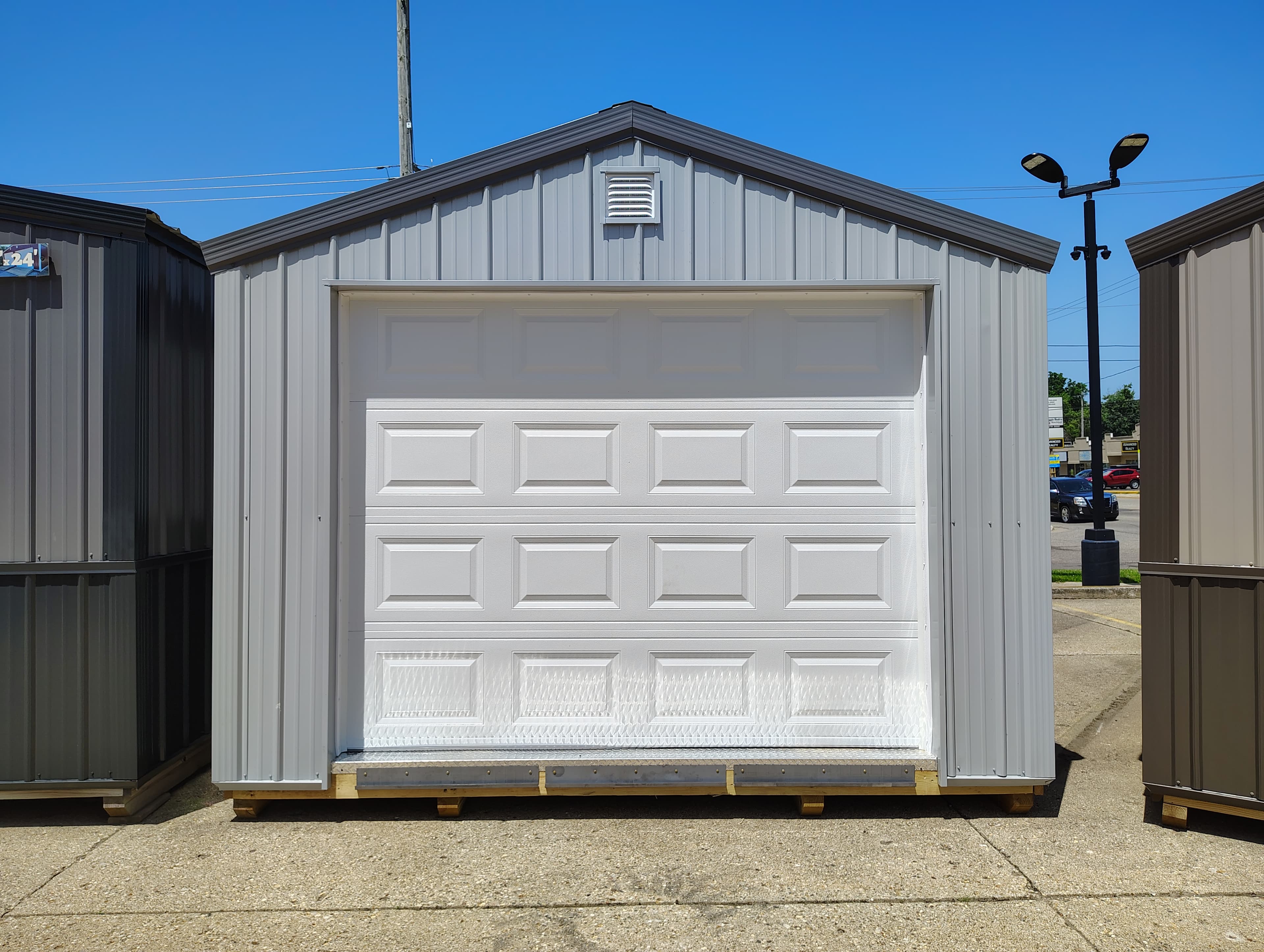 #5807 - Standard Garage 12 x 24