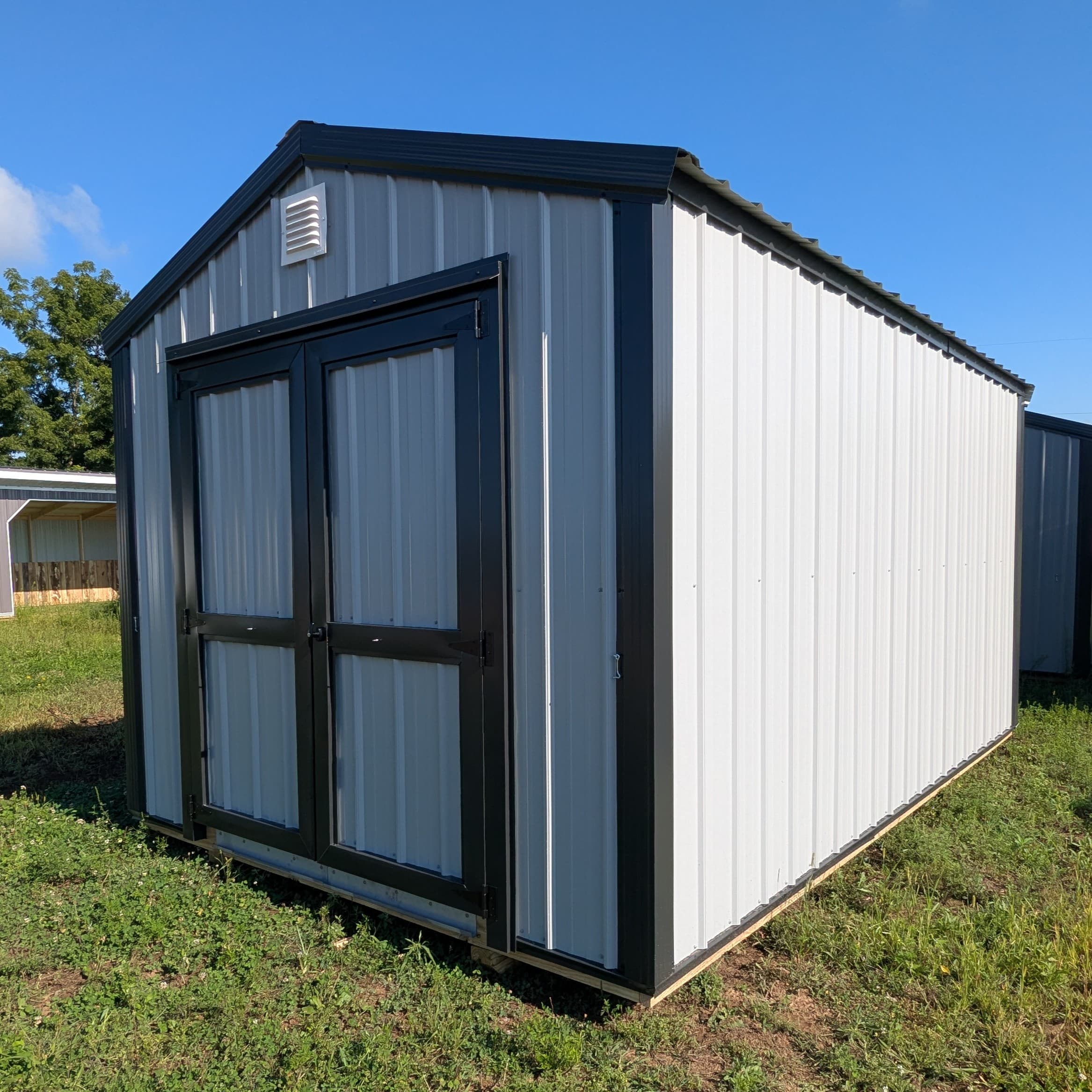 Utility Shed 10 x 16